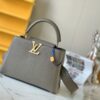 LOUIS VUITTON CAPUCINES BB - LW043
