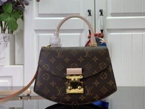LOUIS VUITTON TILSITT MONOGRAM CANVAS - LW021