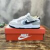 NIKE SB DUNK LOW SNEAKER - NSN016
