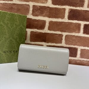 CONTINENTAL WALLET WITH SCRIPT LEATHER IN LIGHT GREY- WLG037