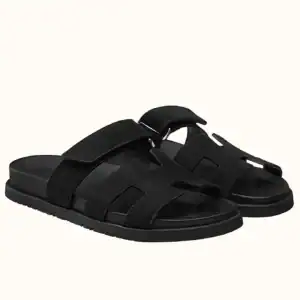 HERMES MEN'S CHYPRE SANDALS IN BLACK SUEDE CALFSKIN - HMSD011