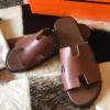 HERMES MEN'S IZMIR SANDALS IN BROWN SWIFT CALFSKIN - HMSD036