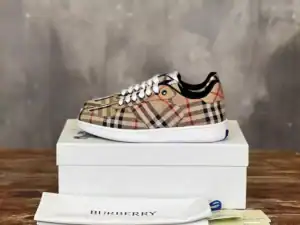 BURBERRY CHECK TERRACE SNEAKERS - BBR093