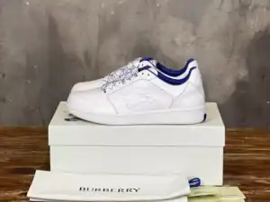 BURBERRY LEATHER STOCK SNEAKERS - BBR088