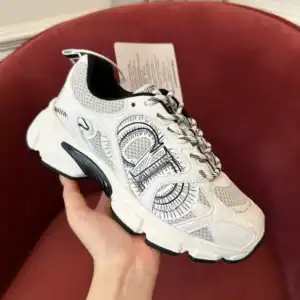 DIOR CHRONO SNEAKERS - DO0153