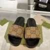 GUCCI MEN'S SLIDE SANDAL - GSL060