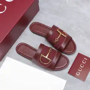 GUCCI WOMEN'S SLIDE SANDAL - GSL078