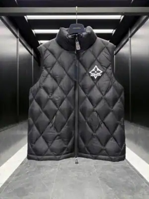 Louis Vuitton Coat - LVC56