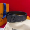 LV INITIALES 40MM REVERSIBLE BELT - LBE095